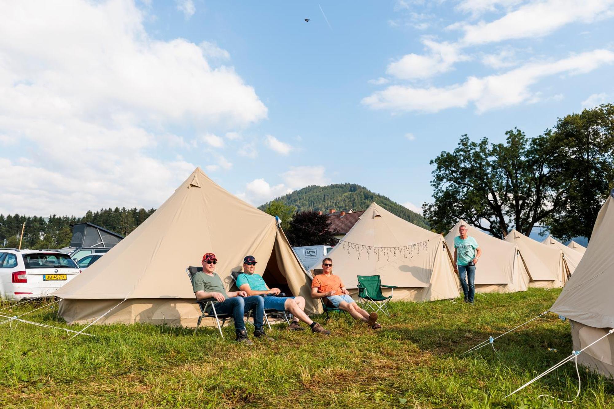 Racingtours Racecamp - Spielberg Hotel Spielberg Bei Knittelfeld Værelse billede